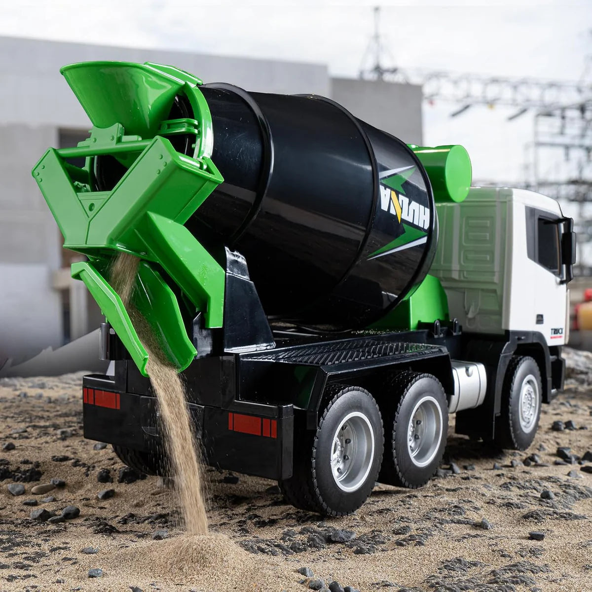 Huina 657 1:18 RC Cement Mixer Truck 9CH